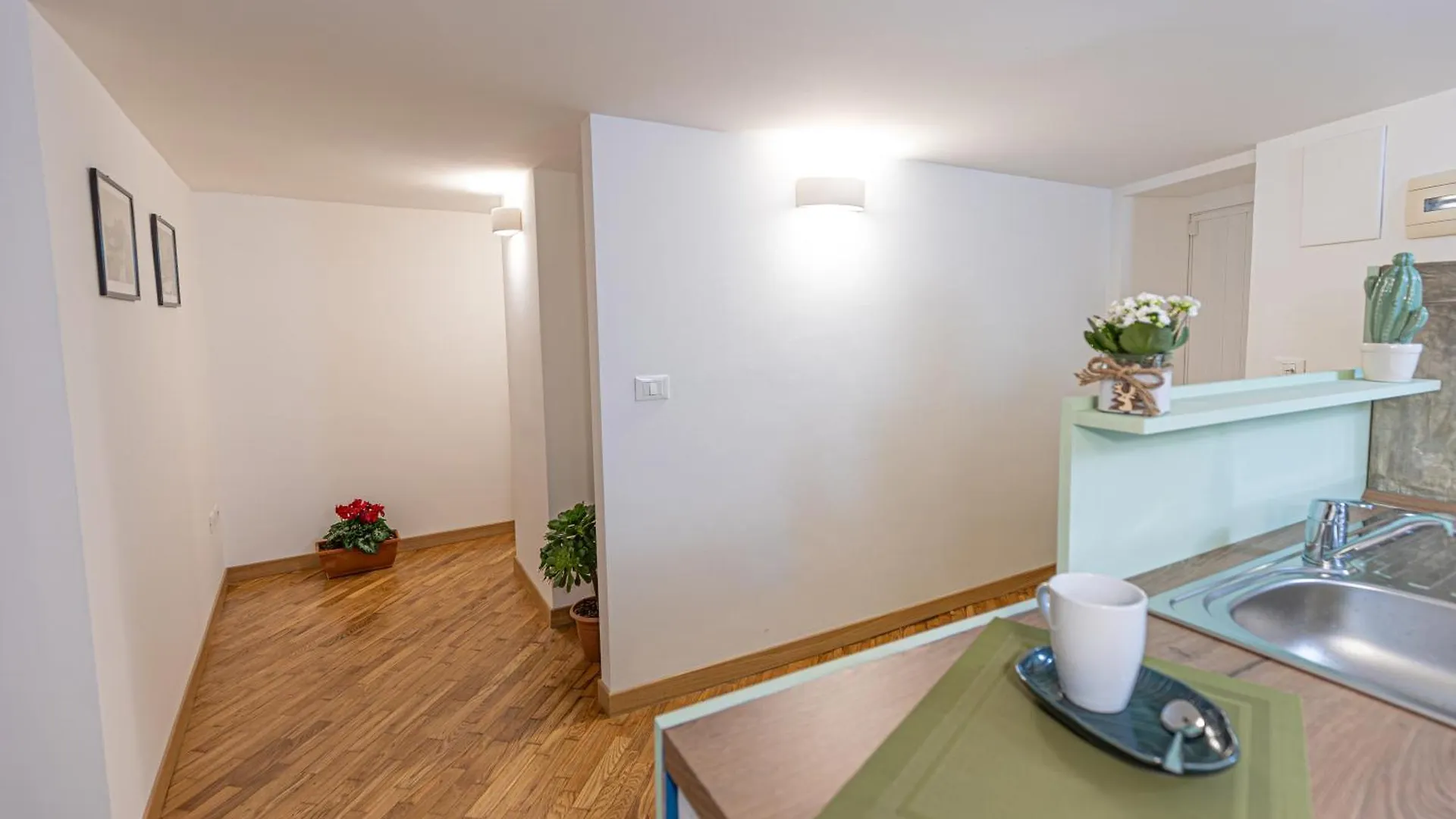 Holiday home Maison Castro Casetta A Palermo Italy
