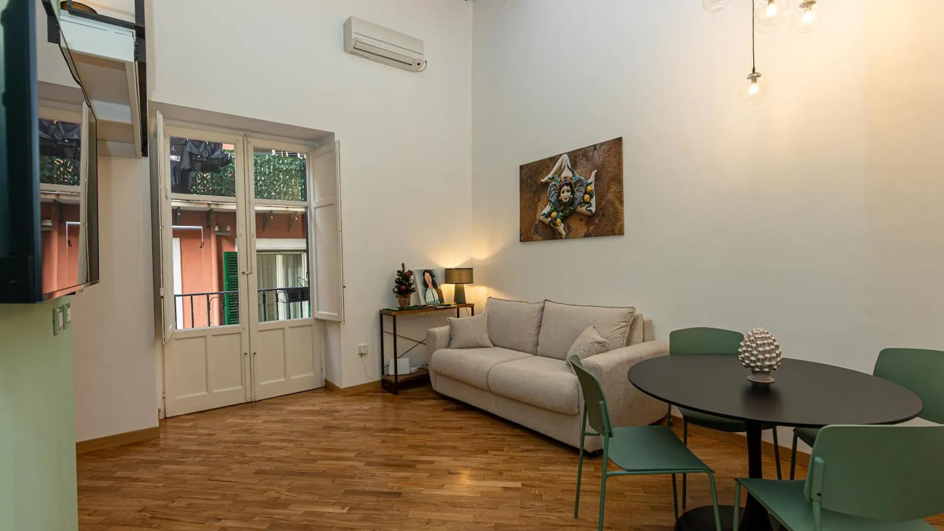 Maison Castro Casetta A Palermo 0*,  Italy